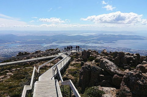 Kunanyi/Mt Wellington Explorer Bus - One Way Tour - Restaurant Canberra 4
