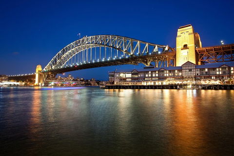 Private Tour: Sydney At Night - Restaurant Canberra 0