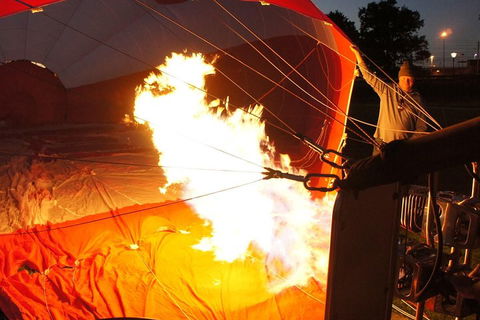 Melbourne Balloon Flights, The Peaceful Adventure - Restaurant Canberra 0