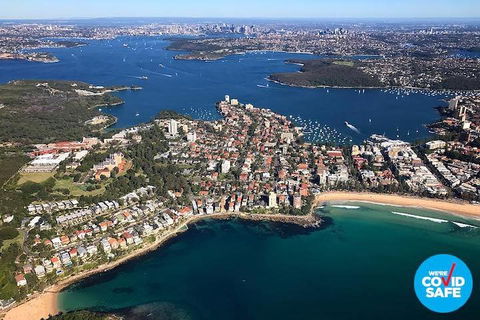 Private Helicopter Flight Over Sydney & Beaches For 2 Or 3 People - 30 Minutes - Restaurant Canberra 3