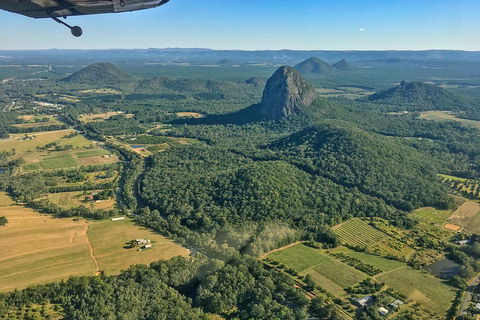 Deluxe Seaplane Tour Noosa To Glasshouse Adventure For 2 With Photobook - Restaurant Canberra 4