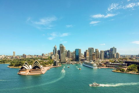 Private Sydney City Customized Tour - Restaurant Canberra 1