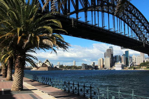 Private Sydney Full Day Tour Including Sydney Opera House, Bondi And Manly - Restaurant Canberra 1