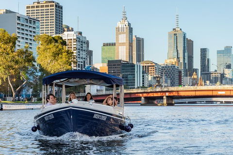 2-Hour Self-Drive Boat Hire On The Yarra River - Restaurant Canberra 4