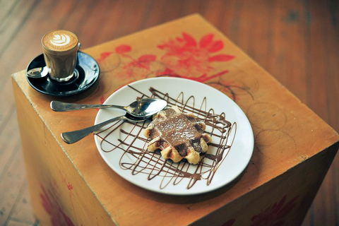 Sydney 6 Hour Private Tour - Restaurant Canberra 0