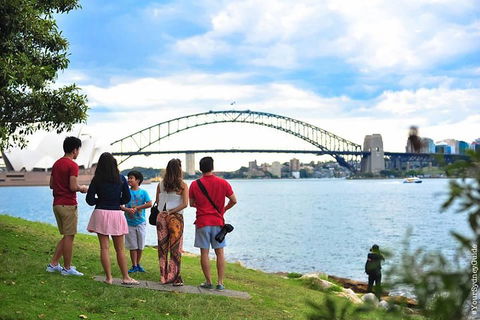 Sydney 6 Hour Private Tour - Restaurant Canberra 3