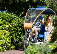 Adelaide 90-Minute Pedicab Tour Scenic Green  River Experience - Restaurant Canberra