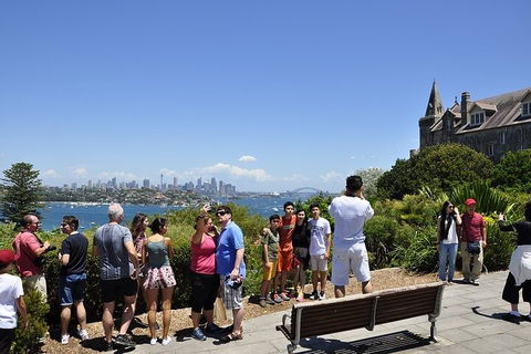 Sydney Sightseeing Bus Tours - Restaurant Canberra 4
