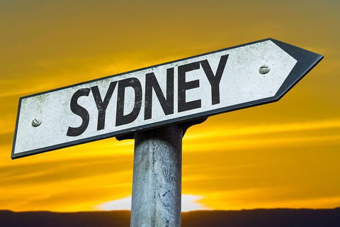 Discover Sydney - The Rocks - Restaurant Canberra 5