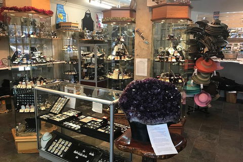 Adelaide City Highlights With Hahndorf And Mt. Lofty - Restaurant Canberra 2