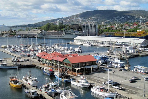 Hobart City And Surroundings Private Charter Service - Restaurant Canberra 1
