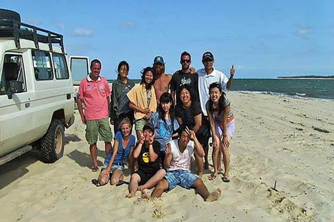 Full-Day Moreton Island 4x4 Sightseeing Tour - Restaurant Canberra 1