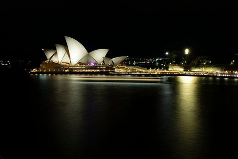Sydney Photography Tour In The Historic Rocks Area - Restaurant Canberra 2