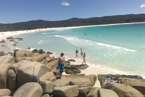 6-Day Hearty Tasmania Tour (Tasmania In A Circle) - Restaurant Canberra 3