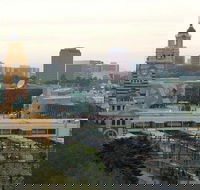 Melbourne Self-Guided Audio Tour - Restaurant Canberra