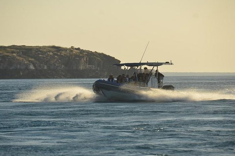 Cape Leveque, Sea Safari And Aboriginal Communities From Broome - Restaurant Canberra 0
