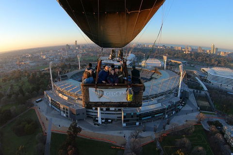 Melbourne Balloon Flight At Sunrise - Restaurant Canberra 4
