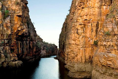 Kakadu Yellow Waters & Katherine Gorge Helicopter Scenic - Restaurant Canberra 3
