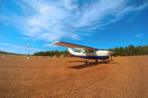 Wave Rock And Pinnacles Air & Ground Tour - Restaurant Canberra 0