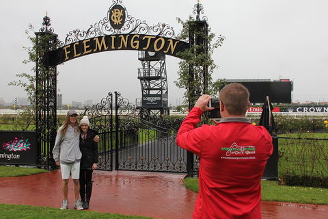 Half-Day Sports Lovers Bus Tour Of Melbourne With Tour Options - Restaurant Canberra 0