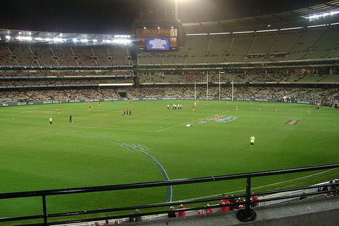 Half-Day Sports Lovers Bus Tour Of Melbourne With Tour Options - Restaurant Canberra 1