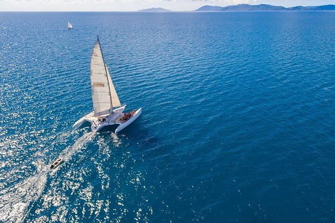 2-Night Whitsunday Islands Sailing Adventure On Trimaran Avatar - Restaurant Canberra 5