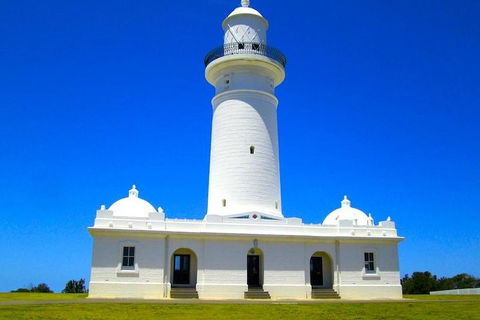 Sydney Private Day Tours | See Sydney In Style | 8 Hour Luxury Private Tour - Restaurant Canberra 5
