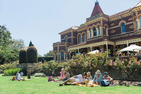 Melbourne Gardens And Days Gone By Private Tour - Restaurant Canberra 2
