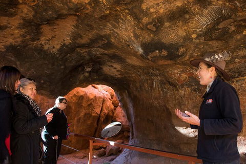 Highlights Of Uluru Including Sunrise And Breakfast - Restaurant Canberra 1