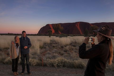 Highlights Of Uluru Including Sunrise And Breakfast - Restaurant Canberra 4