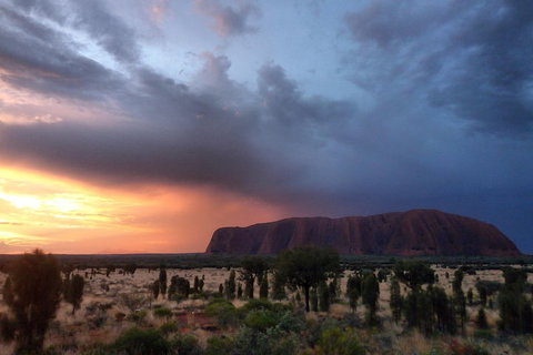 Uluru Small Group Tour Including Sunset - Restaurant Canberra 4