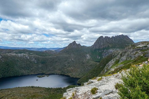 6 Day Trek The Cradle Mountain Overland Track - Restaurant Canberra 2