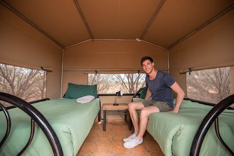 6 Day Red Centre Explorer With Accommodation - Restaurant Canberra 5