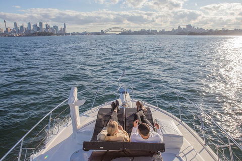 Private Sydney Harbour Lunch Cruise Including Unlimited Drinks - Restaurant Canberra 2