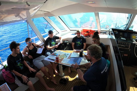 12-Day Great Barrier Reef Marine Conservation Program From Cairns - Restaurant Canberra 5