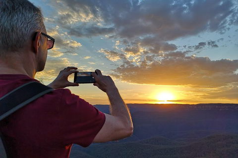 Blue Mountains Day Tour With Wildlife At Sunset From Sydney - Restaurant Canberra 0