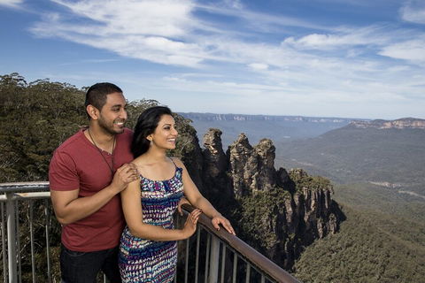 Blue Mountains Day Tour With Wildlife At Sunset From Sydney - Restaurant Canberra 4