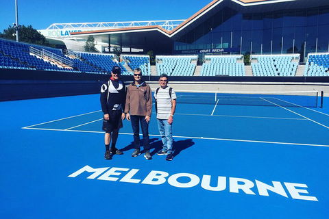 Sports Tour Of Melbourne With MCG Tour - Restaurant Canberra 4