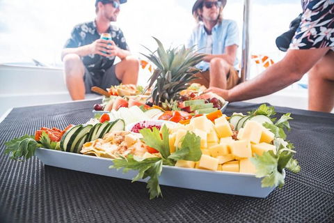 2-Night Whitsundays Sailing Adventure: Whitsunday Getaway - Restaurant Canberra 0