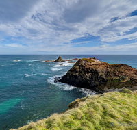 Small-Group Phillip Island Day Trip from Melbourne with Penguin Plus Viewing - Restaurant Canberra