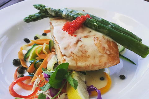 Mount Tamborine Wine Tasting Tour From Brisbane Or The Gold Coast - Restaurant Canberra 3