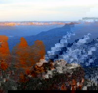 Blue Mountains In a DayPrivate Day Trip From Sydney - Restaurant Canberra