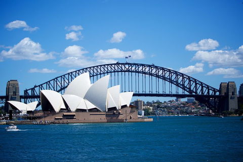 Private Sydney Foreshores And Beaches SUV Tour - Restaurant Canberra 1