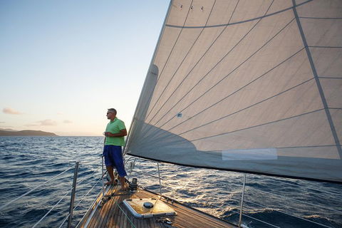 2-Night Cabin Charter Aboard Cruising Yacht Milady - Restaurant Canberra 4