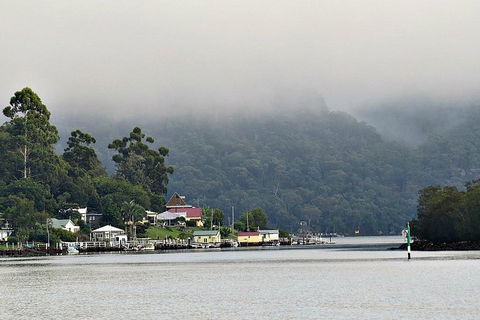5 Day Kayak Adventure Down Hawkesbury River - Restaurant Canberra 1