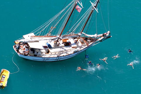 Whitsunday Islands Private Sailing Experience With Snorkeling & Langford Reef - Restaurant Canberra 1