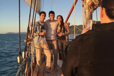 Whitsunday Islands Private Sailing Experience With Snorkeling & Langford Reef - Restaurant Canberra 5