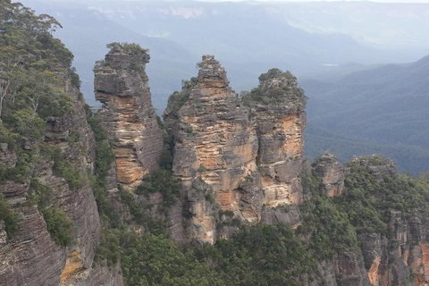 Blue Mountains Tour From Sydney With An Aboriginal Experience - Restaurant Canberra 5
