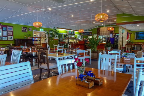 Full Day Atherton Tablelands Tour From Cairns - Restaurant Canberra 1