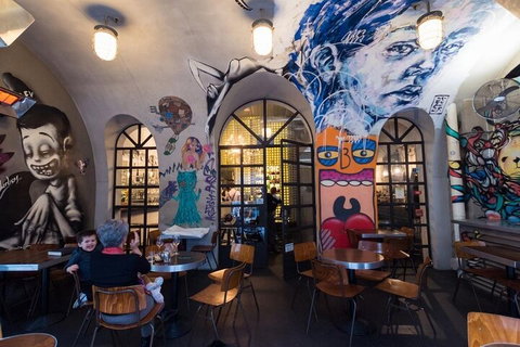 Nightlife In Melbourne: St Kilda - Restaurant Canberra 4